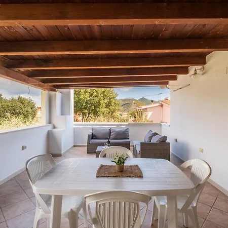 Silence & Veranda -10 Minutes From The Beaches *