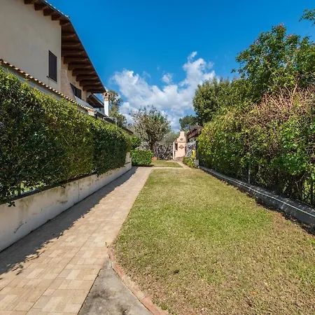 Silence & Veranda -10 Minutes From The Beaches *